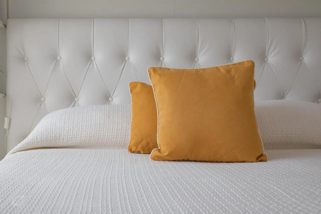Elena House White Apartment Βιαρέτζιο 0*,